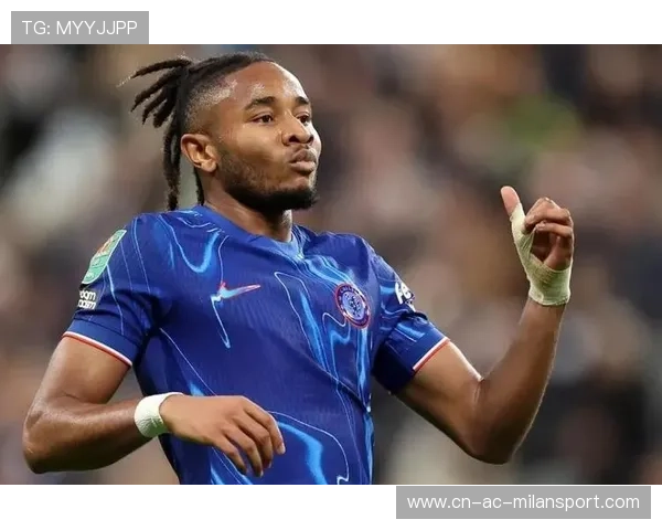 切尔西恩昆库点射稳稳命中 切尔西恩昆库点射稳稳命中